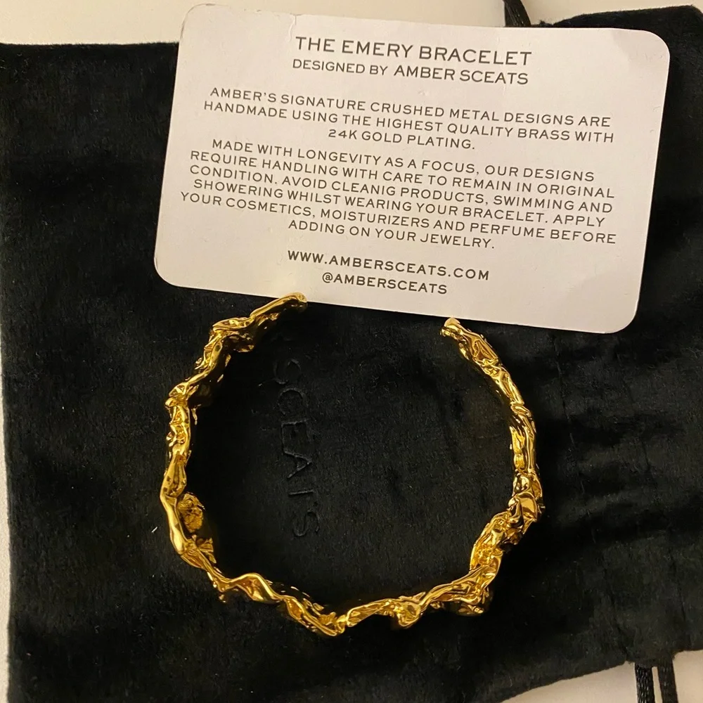 Emery Cuff - Picture 4 of 4